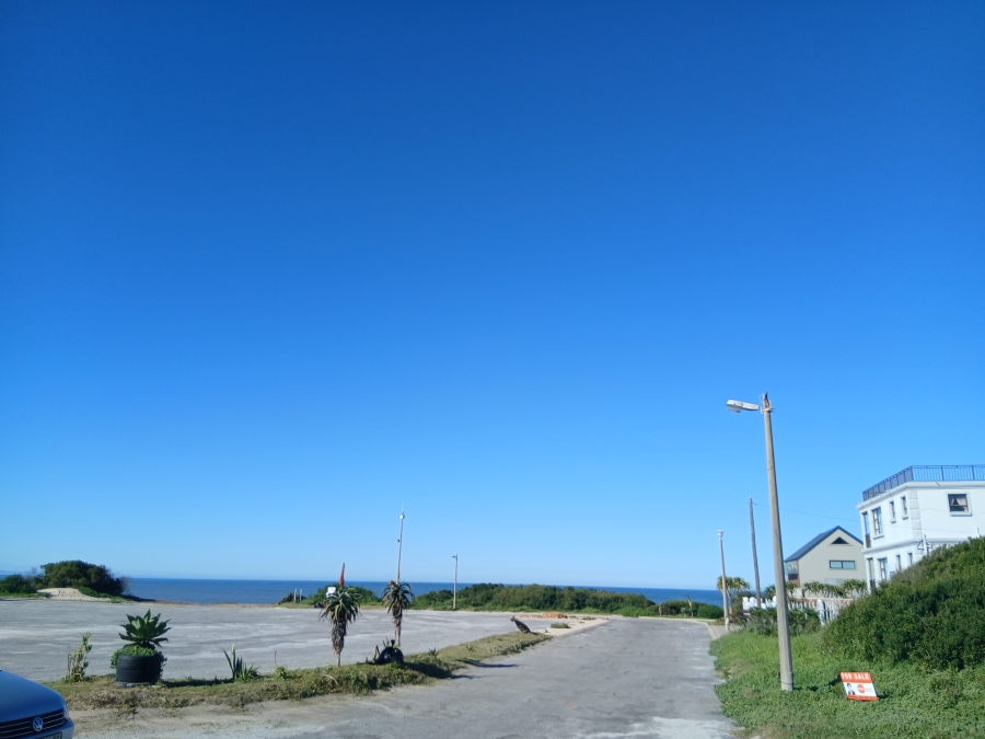 0 Bedroom Property for Sale in Paradise Beach Eastern Cape
